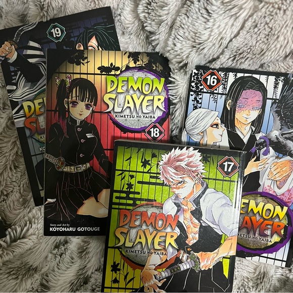 Demon Slayer Book Set 12-23 plus 2 Extra Stories - Picture 2 of 6